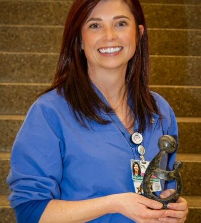 Jess Owczarek, RN, receives DAISY Award