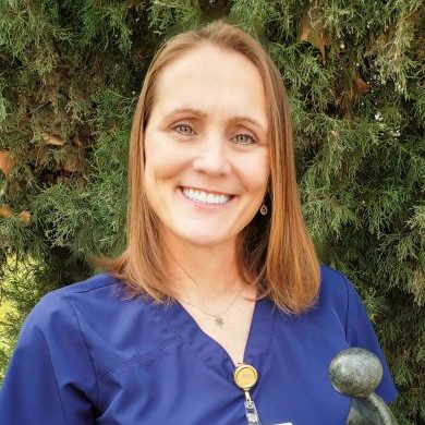 Amy McGinnis, RN, wins DAISY award