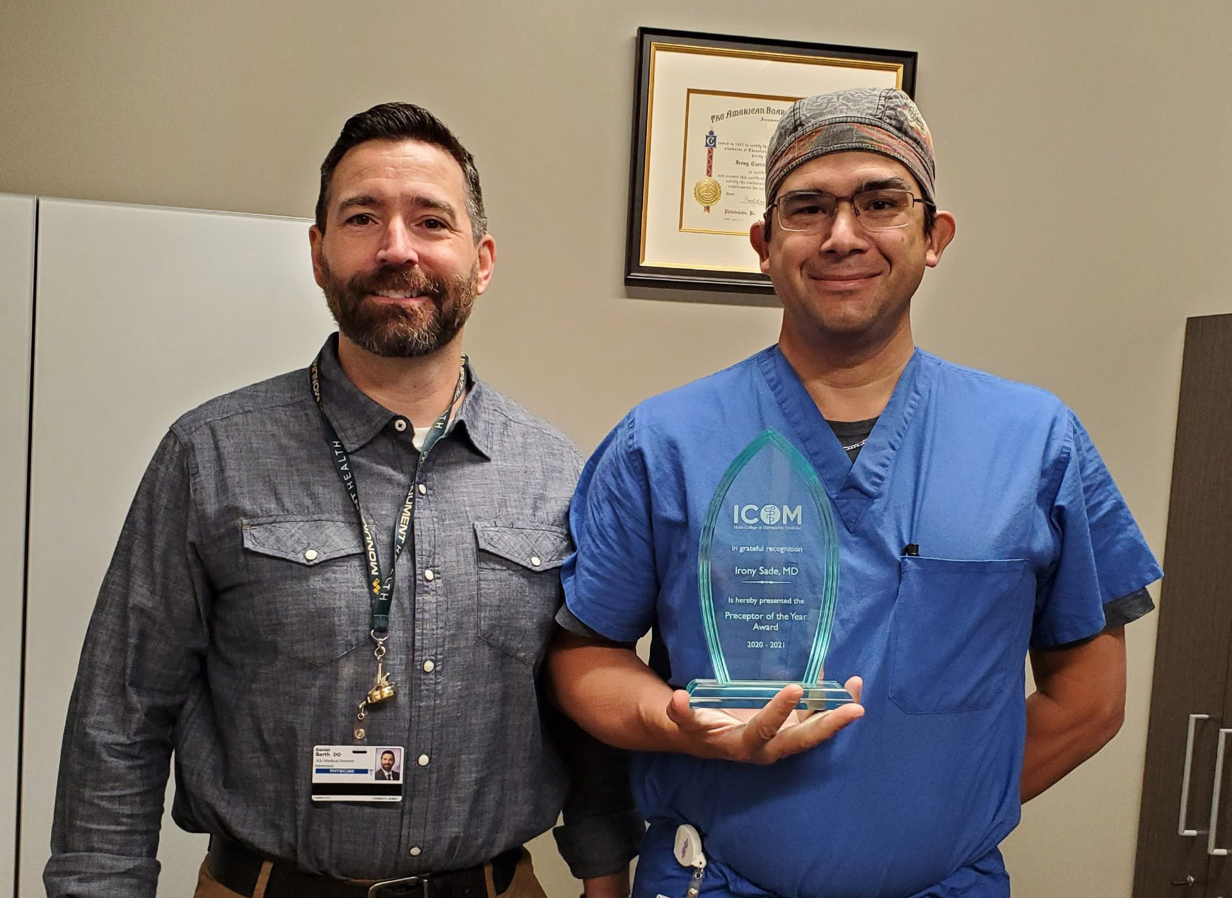 Dr. Irony Sade receives Preceptor of the Year award